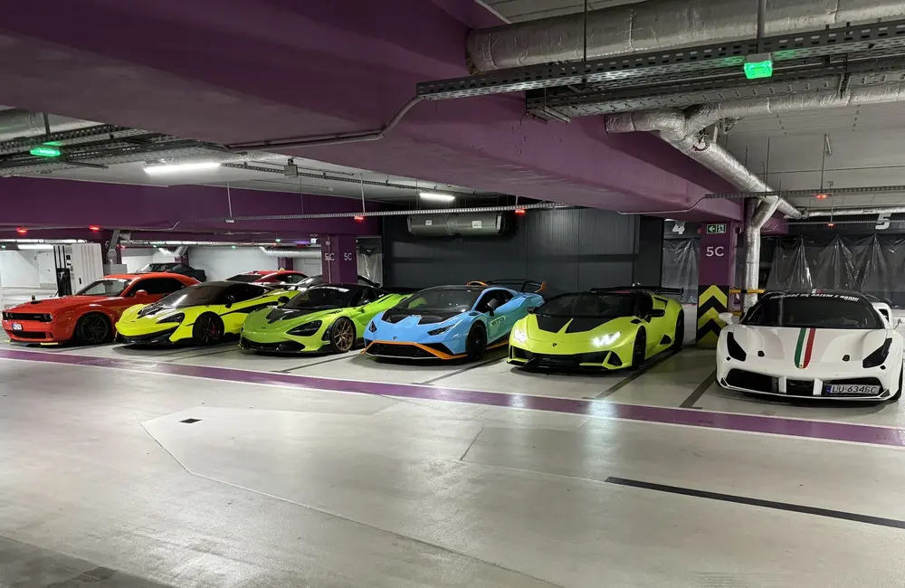 Wypasione auta zaparkują w niedzielę przy rzeszowskim ratuszu w szczytnym celu