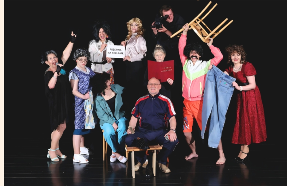WDK w Rzeszowie zaprasza na teatralną podróż do świata PRL’u
