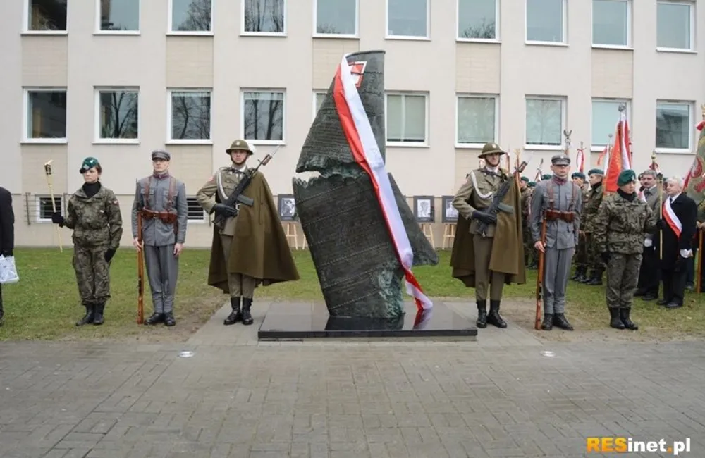 Obchody 9. rocznicy katastrofy smoleńskiej w Rzeszowie