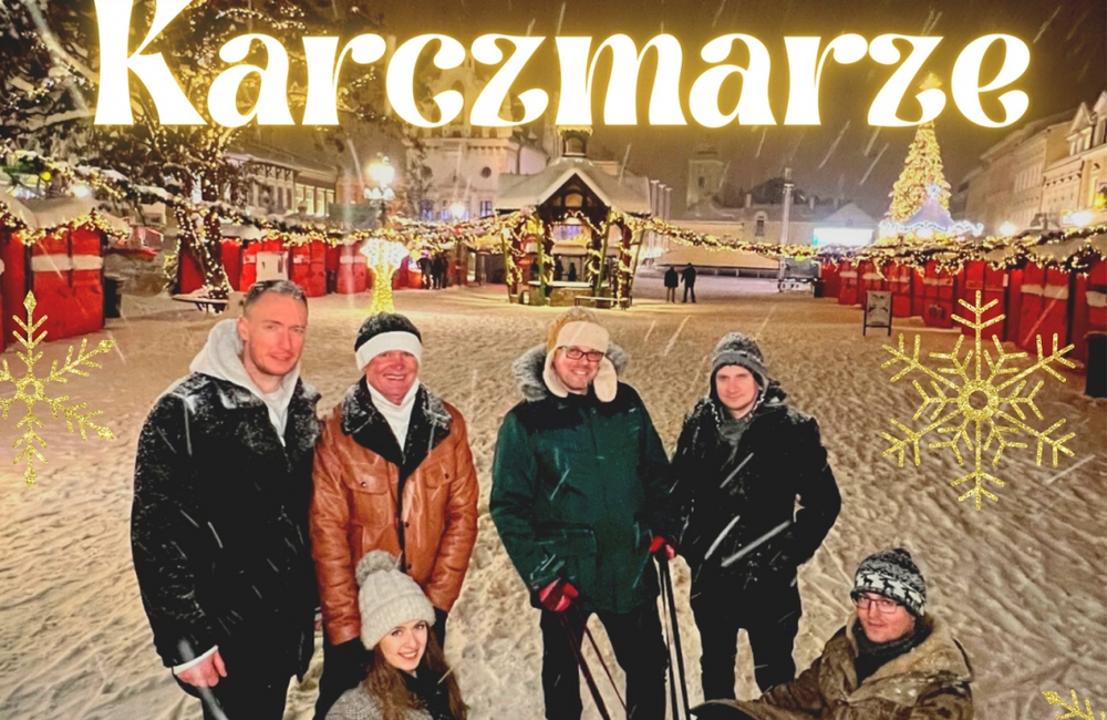 Wspólne kolędowanie z  zespołem Karczmarze w bibliotece