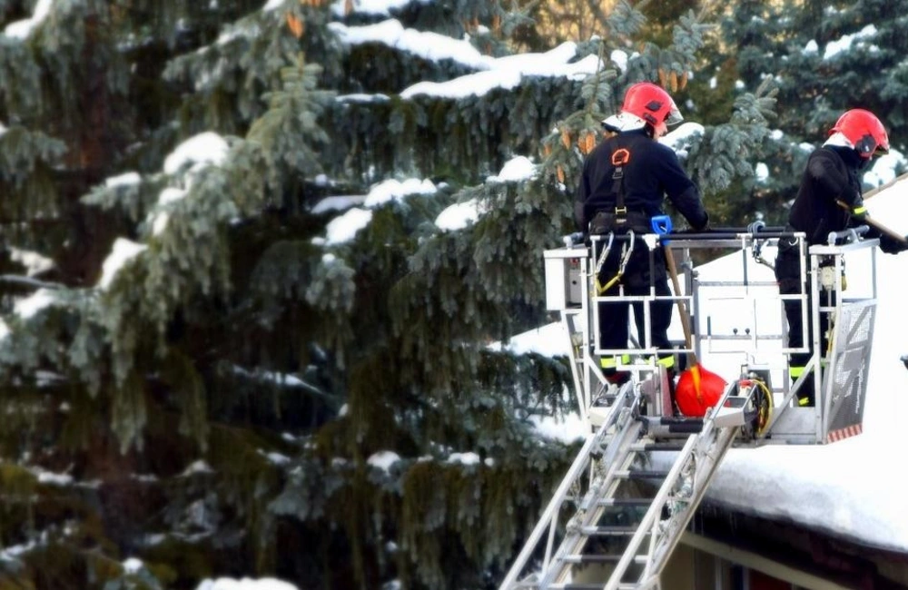 Intensywne opady śniegu na Podkarpaciu. Blisko 200 interwencji strażaków