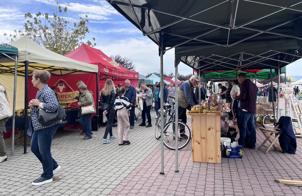 Drugi eko-bazarek w Parku Papieskim. Tym razem w świątecznym klimacie