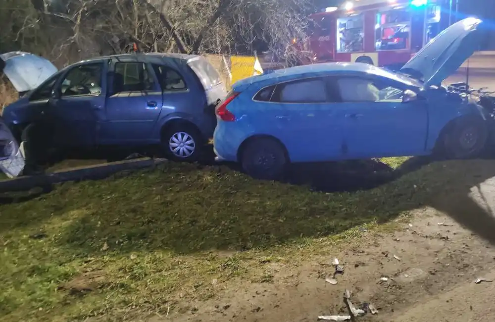 Wypadek w Białobrzegach. Dwie osoby trafiły do szpitala