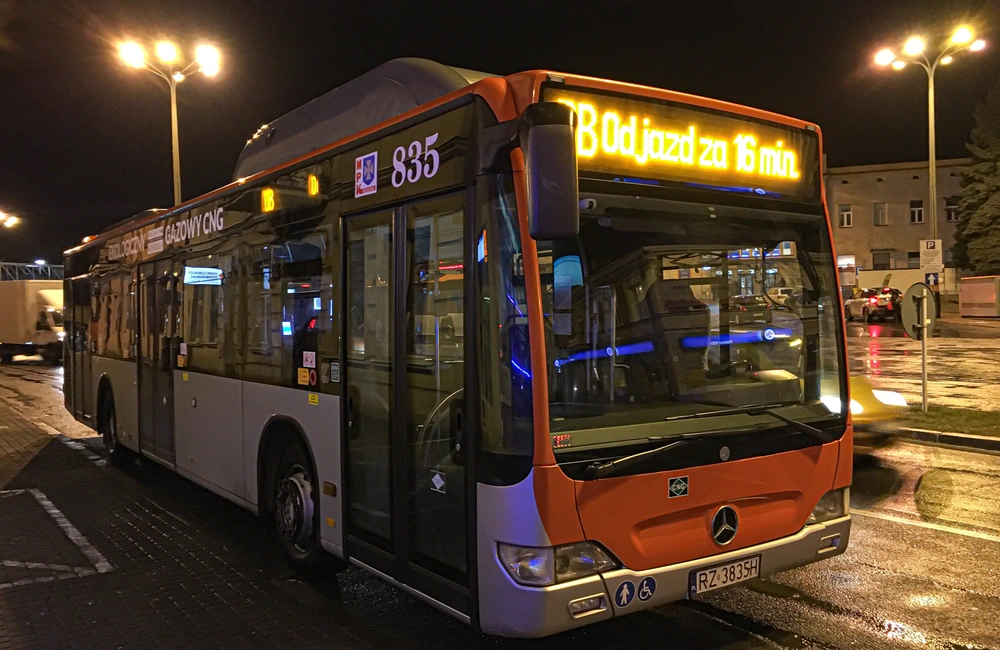 Dodatkowe autobusy nocne na KultURalia
