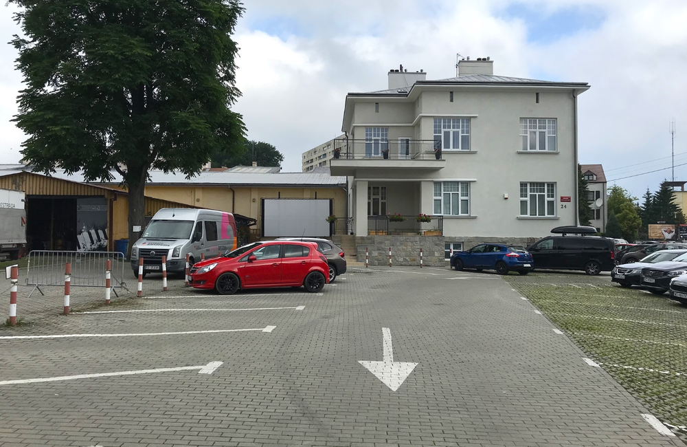 Park kieszonkowy zamiast części parkingu w centrum Rzeszowa