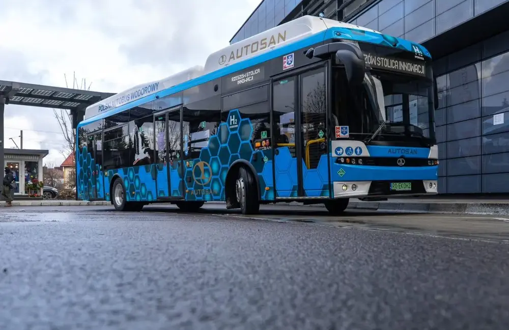 Wiemy, kto dostarczy autobusy wodorowe dla Rzeszowa