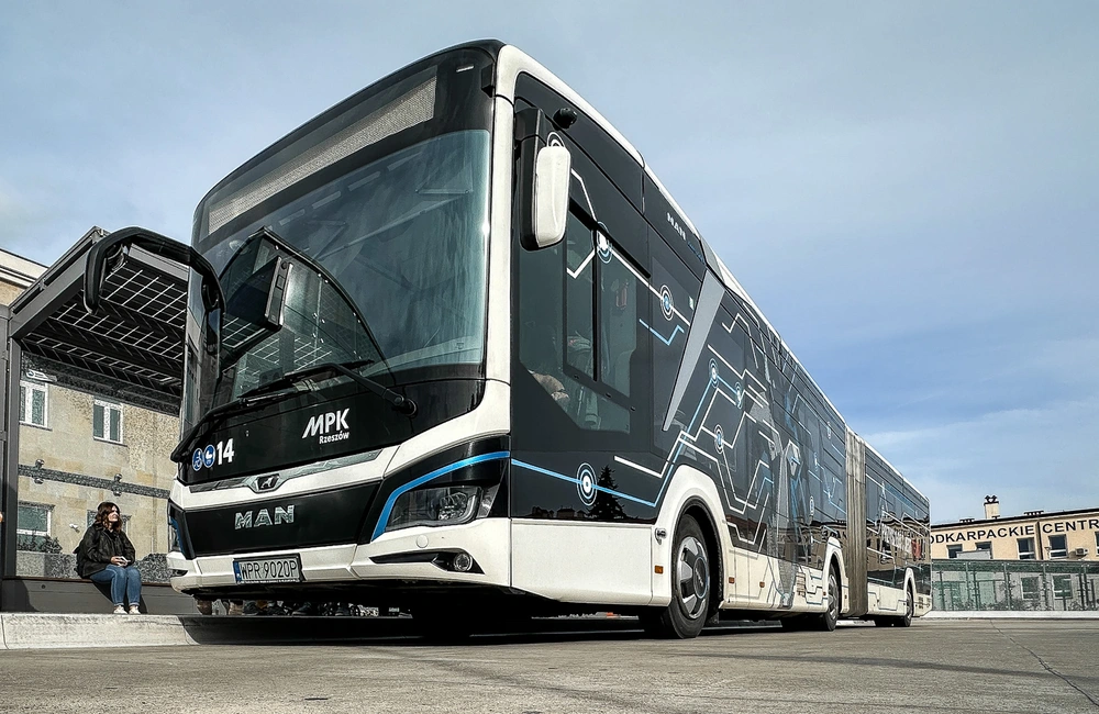 Testy autobusu MAN Lion's City 18E na ulicach Rzeszowa, fot. ViC / RESinet.pl
