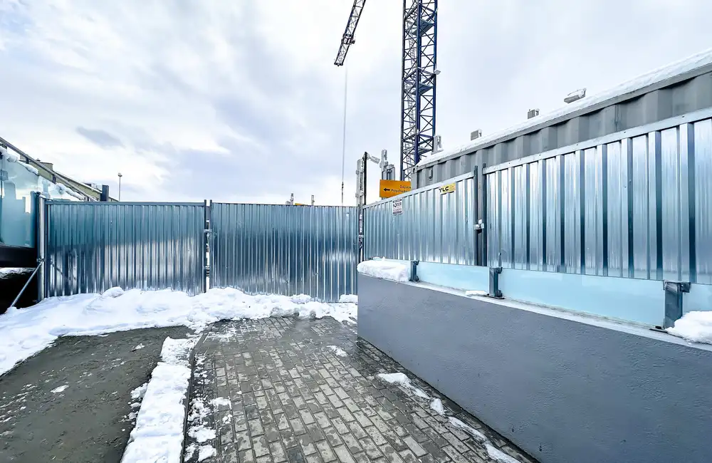 Budowa parkingu z lądowiskiem przy KSW nr 2 w Rzeszowie - fot. ViC / RESinet.pl