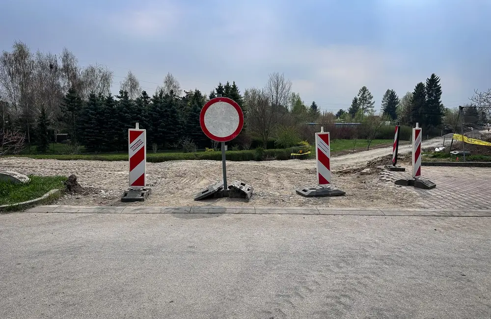 Budowa kładki na osiedlu Drabinianka / fot. RESinet.pl