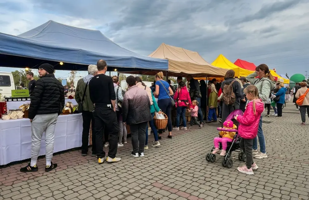 Blisko 100 wystawców z lokalnymi produktami w Parku Papieskim. Zbliża się 21. edycja Podkarpackiego Bazarku