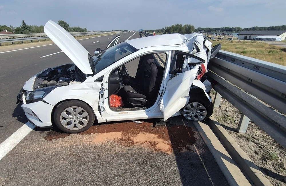 Wypadek na autostradzie A4 w Gniewczynie Łańcuckiej. Dwie osoby trafiły do szpitala