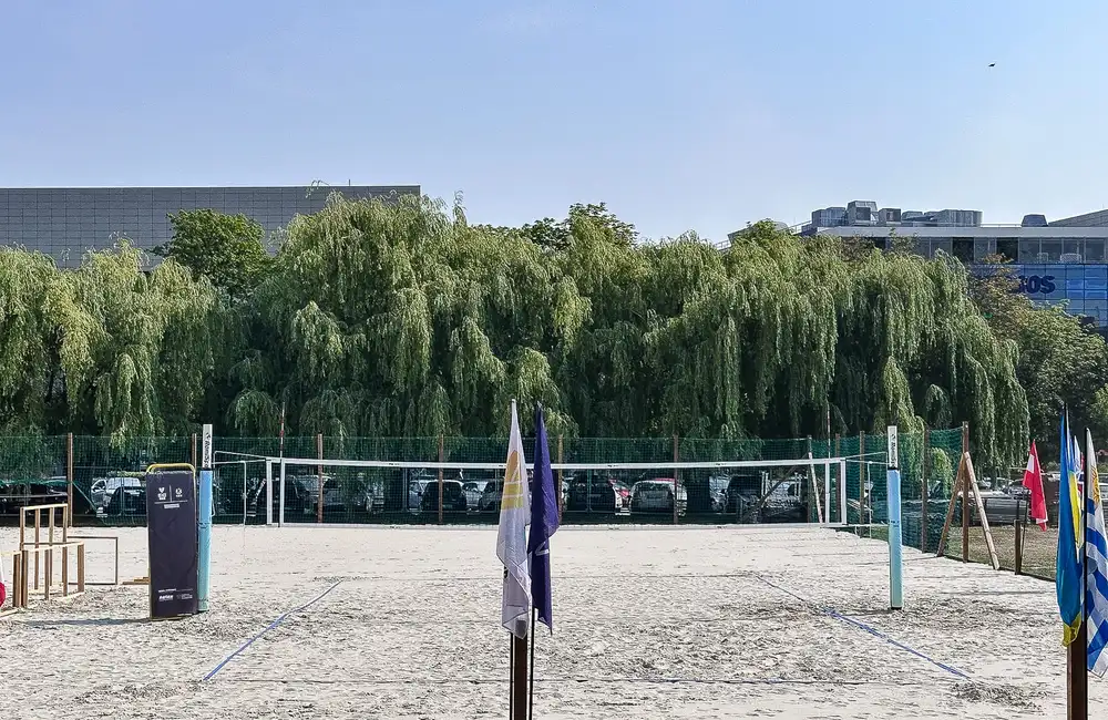 Zdjęcia z budowy Plażowej Strefy w centrum Rzeszowa / fot. RESinet.pl