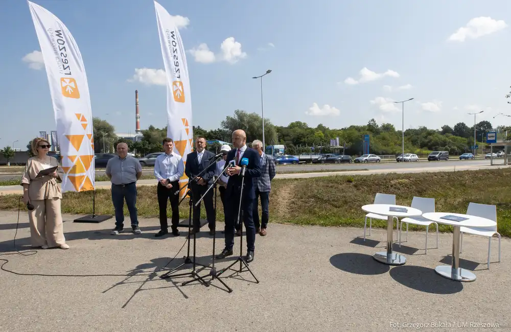 Rzeszów domyka Wisłokostradę. Prawoskręty i turbinowe rondo Kuronia