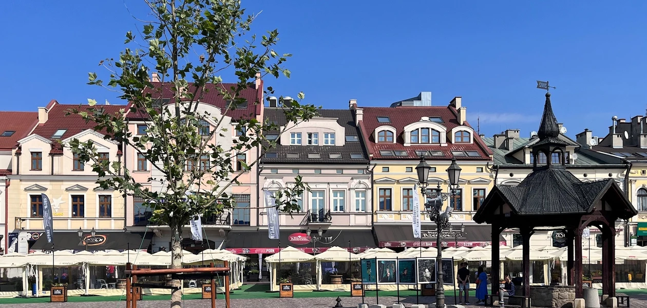 Rynek w Rzeszowie - fot ViC / Archiwum RESinet.pl