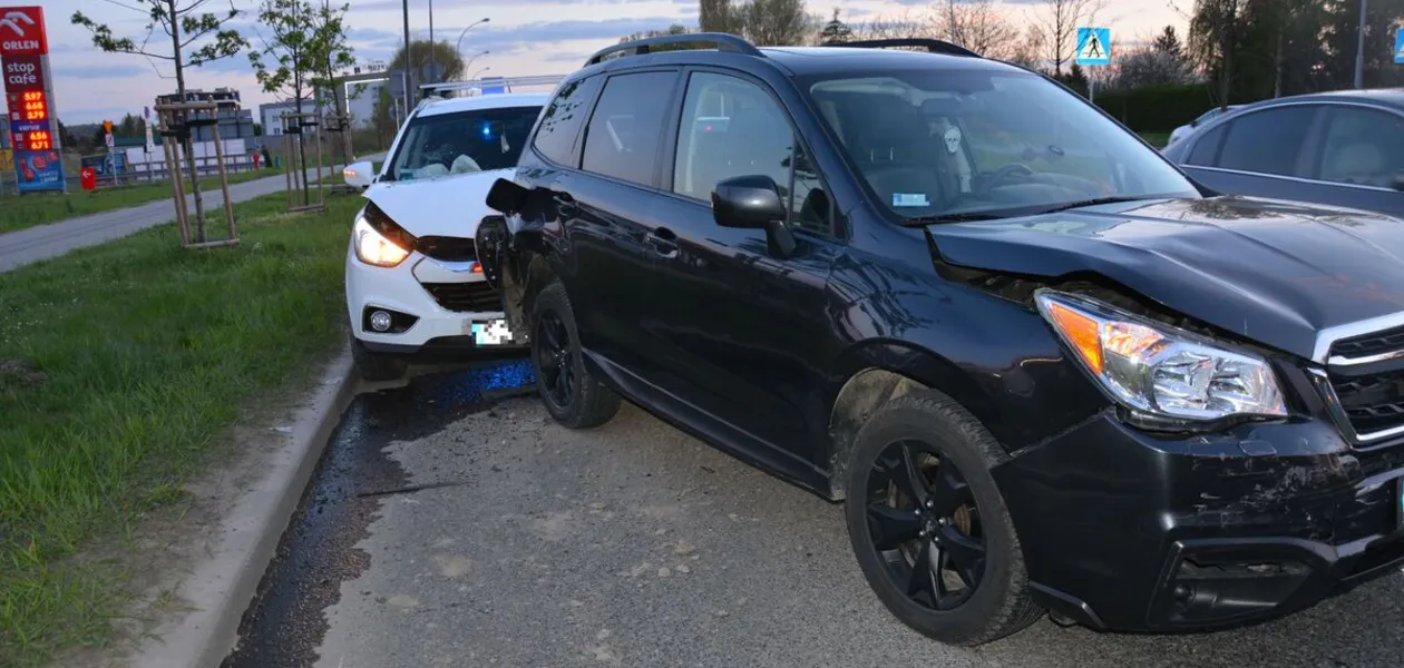 Wypadek na al. Armii Krajowej w Rzeszowie - 23 kwietnia 2026 / fot. KMP w Rzeszowie