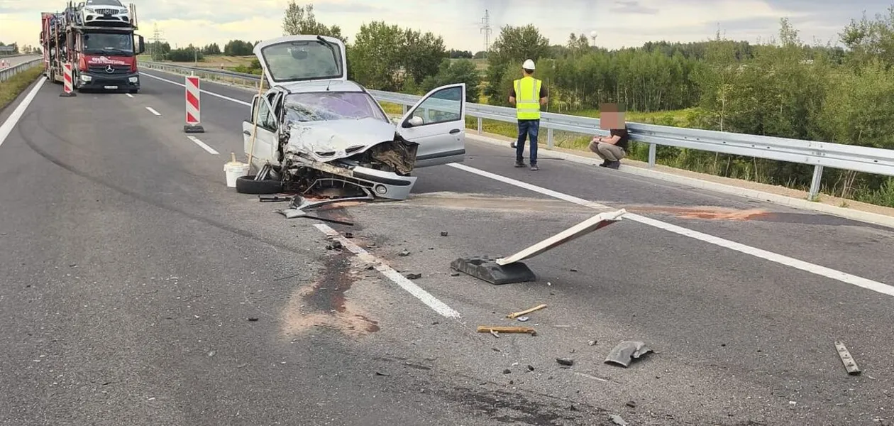 Kolizja na S19 w Stobiernej, fot. KMP w Rzeszowie