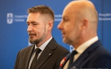 Nowy zastępca Prezydenta Rzeszowa. Będzie odpowiadał m.in. za transport miejski Na zdj. od lewej: Maciej Ulita i Konrad Fijołek / fot. Grzegorz Bukała / Urząd Miasta Rzeszowa 