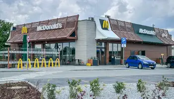 McDonald's przy ul. Przemysłowej 30 w Rzeszowie - fot. ViC / RESinet.pl