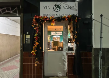 YinYang Burger and Sushi w centrum Rzeszowa / fot. RzeszowskieSmaki.pl