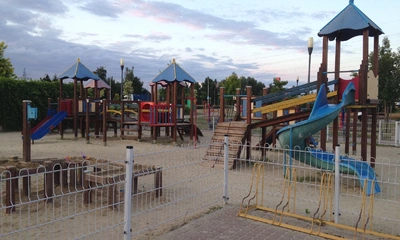Plac zabaw w Parku Papieskim, Rzeszów