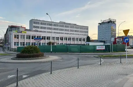 Rzeszów - Przygotowywanie terenu pod budowę biurowca Corner Point [listopad 2025]