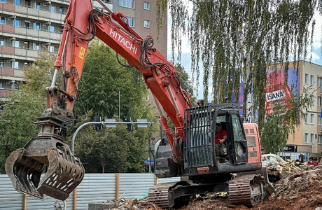 Rzeszów - Rozbiórka budynków biurowych i usługowych przy skrzyżowaniu ul. Dąbrowskiego z ul. Zofii Chrzanowskiej