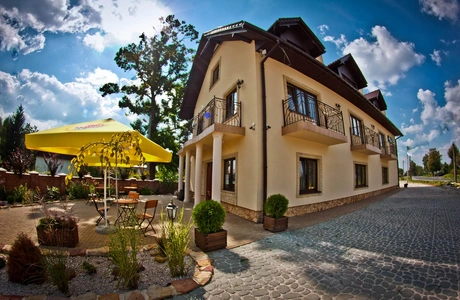 Nowa sala na imprezy okolicznościowe w restauracji Dwa Bratanki (ZDJĘCIA)