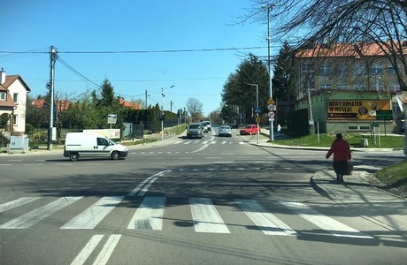 Doświetlą przejścia dla pieszych na skrzyżowaniu na osiedlu Słocina Skrzyżowanie na osiedlu Słocina / fot. Archiwum RESinet.pl 