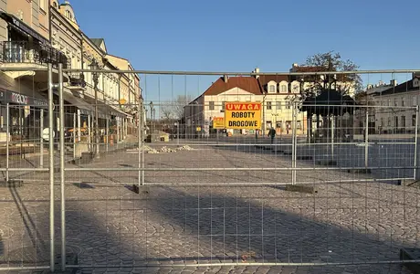 Remont na rzeszowskim Rynku. Część ogródków rozpocznie sezon nieco później
