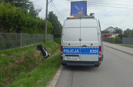 Tragiczny wypadek w Bratkowicach. 60-letni mężczyzna poniósł śmierć na miejscu fot. KMP w Rzeszowie 