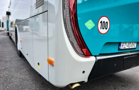 Na zdj. autobus Iveco Crossway Line 12 CNG na liniach MKS, fot. ViC / RESinet.pl