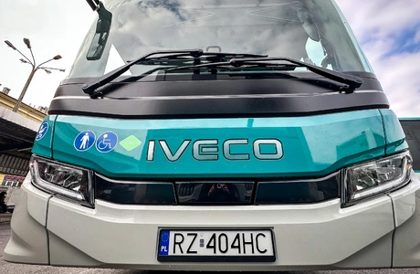 Na zdj. autobus Iveco Crossway Line 12 CNG na liniach MKS, fot. ViC / RESinet.pl