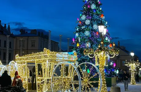 Świąteczne Miasteczko w ubiegłum sezonie zimowym - fot. ViC / RESinet.pl