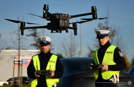 Policyjny dron „łapał” kierowców na rondzie Honorowych Dawców Krwi w Rzeszowie fot. KMP w Rzeszowie 