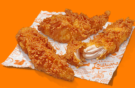 Na zdjęciach wybrane potrawy z menu Popeyes - Chicken Tenders / Materiały prasowe PRart Media