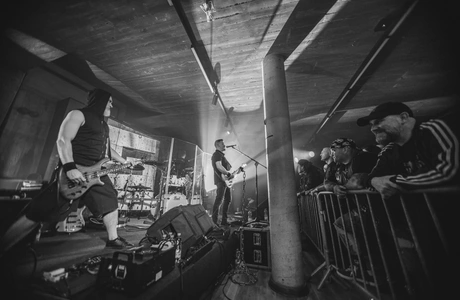 Rockowa noc from the Basement „po rzeszowsku”. Znamy line-up drugiego koncertu Koncert Simplicity podczas cyklu "Rockowa Noc from the Basement" z 2024 roku / Zdjęcie ze strony rockowanoc.pl 