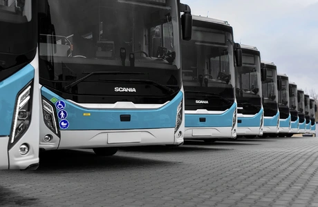 PKS w Rzeszowie ma nowe autobusy - pierwsze takie w Polsce Nowe autobusy Scania CNG dla PKS w Rzeszowie / fot. Materiały prasowe 
