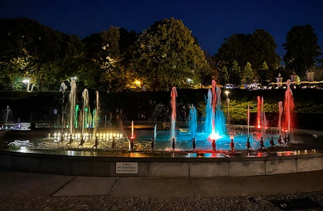 Nowy sezon Fontanny Multimedialnej. Znamy harmonogram pokazów specjalnych Fontanna multimedialna w Rzeszowie - fot. ViC / Archiwum RESinet.pl 