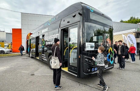 NesoBus na I Zlocie Autobusów Zabytkowych w Rzeszowie - fot. ViC / RESinet.pl