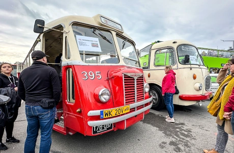 I Zlot Zabytkowych Autobusów w Rzeszowie - fot. ViC / RESinet.pl