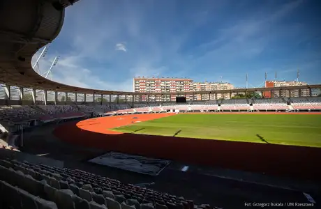 Trawa, krzesełka i gotowa bieżnia. PCLA coraz bliżej zakończenia [ZDJĘCIA] PCLA, fot. Grzegorz Bukała / UM Rzeszowa 