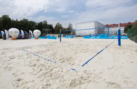 Rzeszów światową stolicą siatkówki plażowej. W centrum miasta rusza Puchar Świata [Harmonogram] Plażowa Strefa w centrum Rzeszowa, fot. Grzegorz Bukała / UM Rzeszowa 