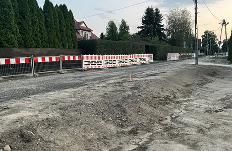 Przy ul. Skrajnej powstaje nowych chodnik Przy ul. Skrajnej powstaje nowych chodnik, fot. UM Rzeszowa 