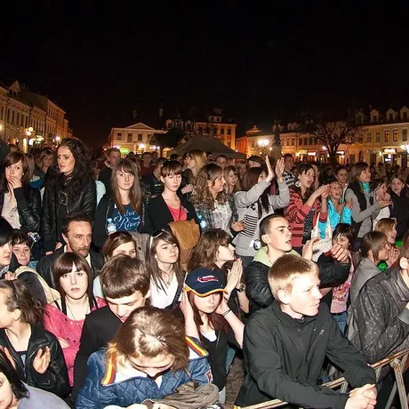 Motocykliści Dzieciom - Rynek - Rzeszów - kwiecień 2009 - fot 12