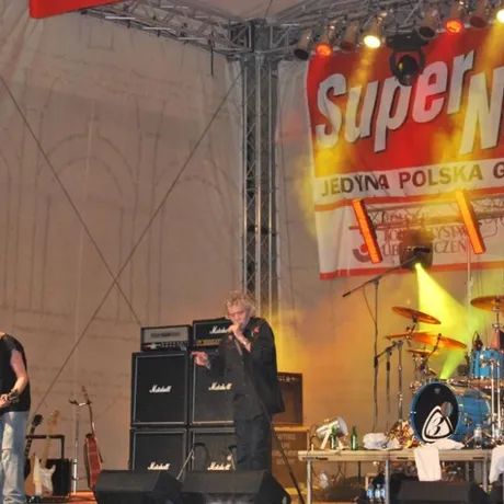 Nazareth - Rynek - Rzeszów - wrzesień 2009 - fot 1