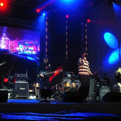 WOŚP 2010 na rzeszowskim Rynku - fot 19