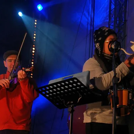 WOŚP 2010 na rzeszowskim Rynku - fot 14
