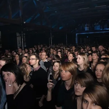 Ania Dąbrowska - LiVE - 15.01.2010 - fot 18