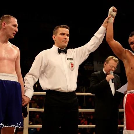 Wojak Boxing Night - Hala Podpromie - Rzeszów - 6.02.2010 - fot 58
