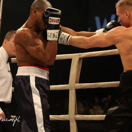 Wojak Boxing Night - Hala Podpromie - Rzeszów - 6.02.2010 - fot 36
